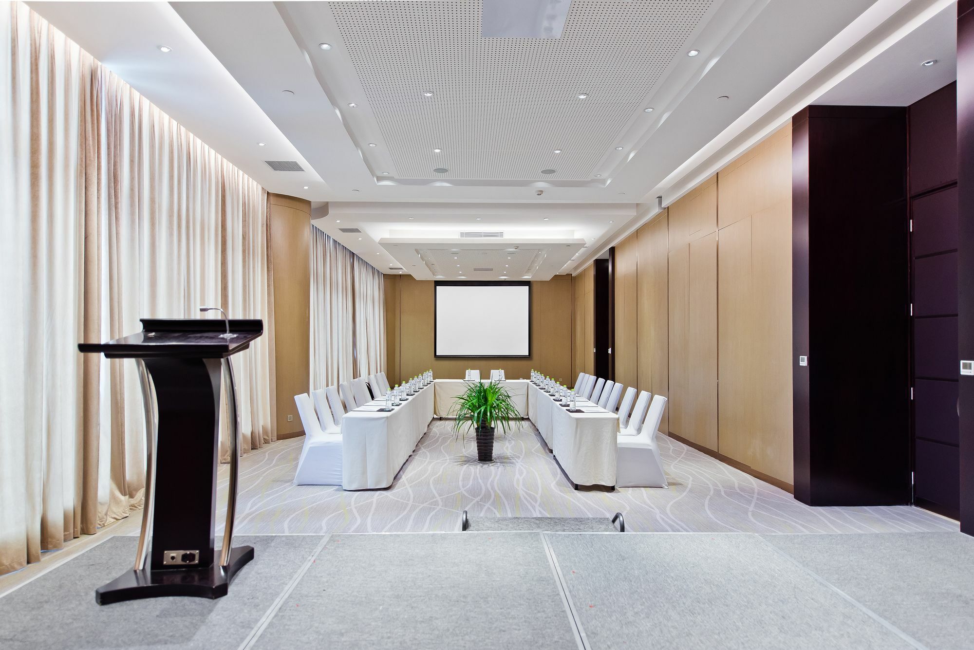 Sheraton Qingdao West Coast Zewnętrze zdjęcie